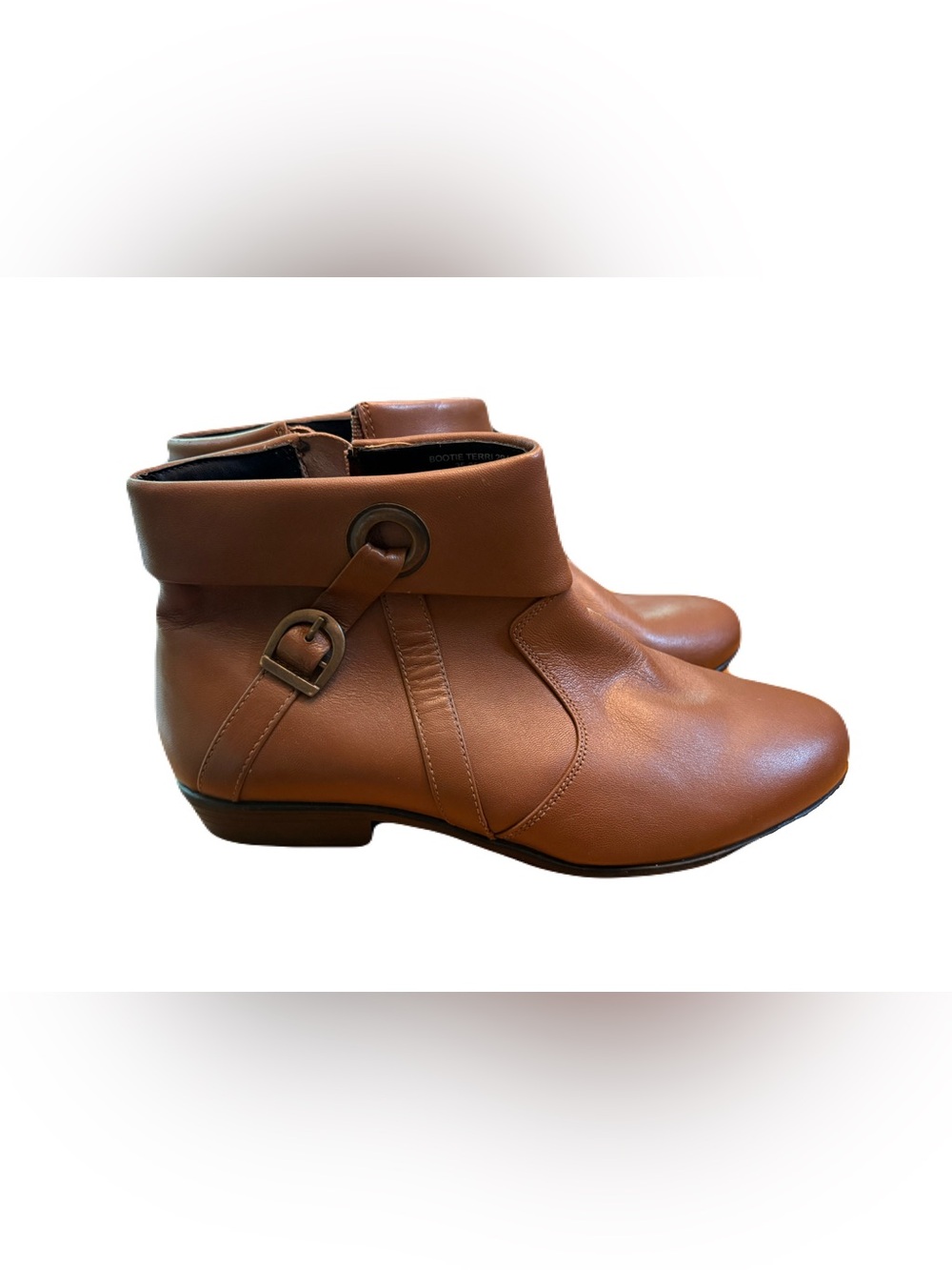 Comfortview Terri Leather Ankle Boots 10M Cognac Brown Buckle Fall Equestrian